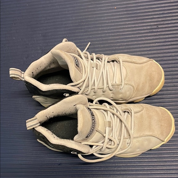 Colorful Sneaker Collection - Picture 6 of 14